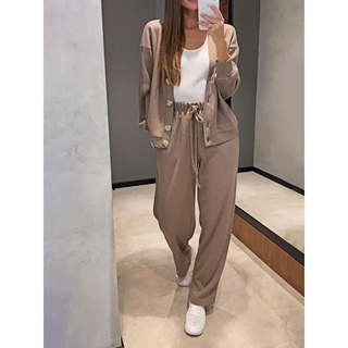 Raisa Strickjacke- und Hosen-Set