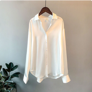 Nympha Fließende Langärmelige Bluse