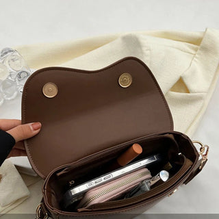 Fiona - Satteltasche aus Leder - Magnetklappe - Schultertaschen - Schwarz - Müller Mode