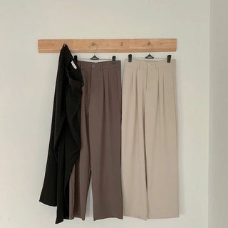Frida Anzughose mit Bundfalten High Waist - Hosen - Kamel - Müller Mode