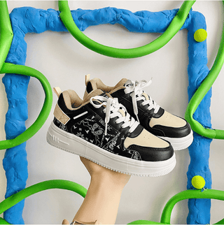 Heidi - Lässige Mode Sneakers - Druck Detail - Sneakers - Schwarz - Müller Mode