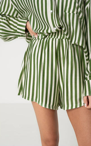 Julieann - Sommershorts - Streifendruck - Shorts - Dunkelgrün - Müller Mode
