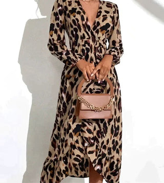 Karin - Kleid mit V - Ausschnitt - Frühlingskleid - Kleider - Braun - Müller Mode