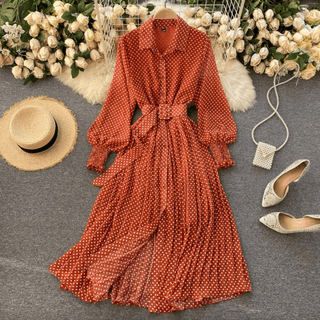 Kine - Stylisches Frühlingskleid - Kleid mit Punkten - Kleider - Orange - Müller Mode