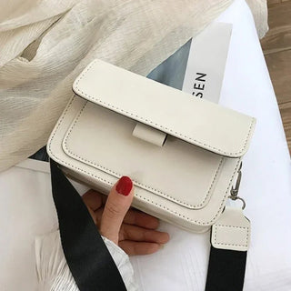 Krystal - Leder Umhängetasche - Klappe und Dicker Riemen - Schultertaschen - Weiß - Müller Mode
