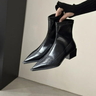 Lucille - Spitz zulaufende Stiefelette - Herbstschuhe - Stiefel - Schwarz - Müller Mode