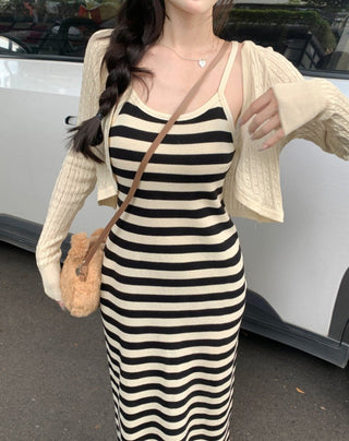 Luna Gestreiftes Strick - Midi - Dress - Kleider - Müller Mode