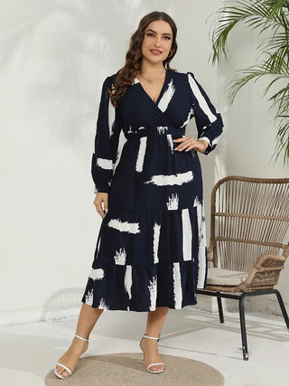 Lyn - Casual Kleid - Lange Ärmel Rüschen - Kleider - Dunkelblau - Müller Mode