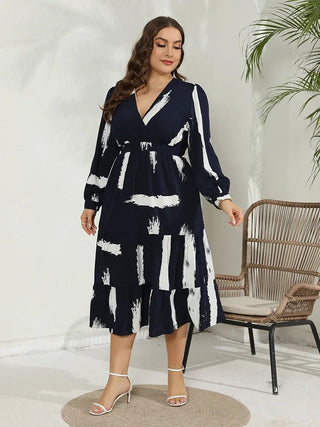 Lyn - Casual Kleid - Lange Ärmel Rüschen - Kleider - Dunkelblau - Müller Mode