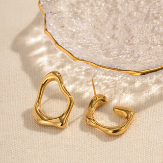 Micara - Abstract Loops - Ohrringe - Ohrringe - Gold - Müller Mode