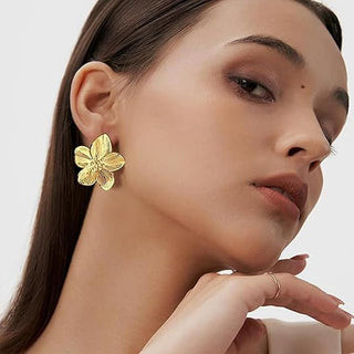 Micara - Blooming Surprise - Ohrringe - Ohrringe - Silber - Müller Mode