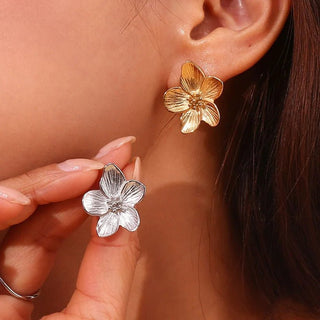 Micara - Blooming Surprise - Ohrringe - Ohrringe - Silber - Müller Mode