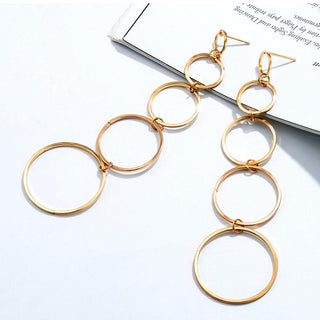 Micara - Cascading Hoops - Ohrringe - Ohrringe - Gold - Müller Mode