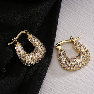 Micara - Curvy Sparkles - Ohrringe - Ohrringe - Weißer Kristall - Müller Mode