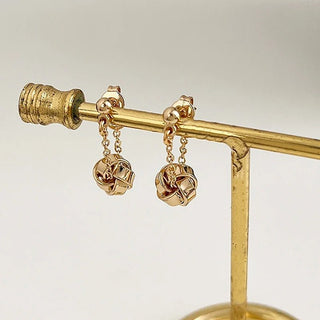 Micara - Dainty Knots - Ohrringe - Ohrringe - Gold - Müller Mode