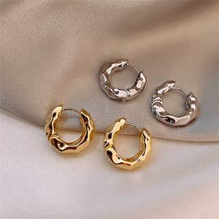Micara - Dimpled Charms - Ohrringe - Ohrringe - Silber - Müller Mode