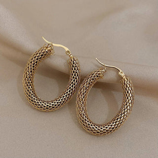 Micara - Ein Geflecht aus Eleganz - Ohrringe - Gold - Müller Mode