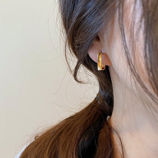 Micara - Geometric Hoops - Ohrringe - Ohrringe - Gold - Müller Mode