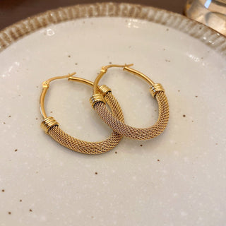 Micara - Golden Threads - Ohrringe - Ohrringe - Gold - Müller Mode