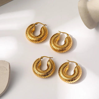 Micara - Helix Hoops - Ohrringe - Ohrringe - Gold - Müller Mode