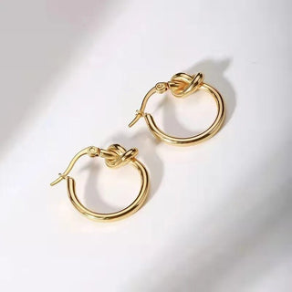 Micara - Knotty Hoops - Ohrringe - Ohrringe - Gold - Müller Mode