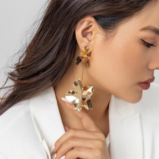 Micara - Luxurious Blooms - Ohrringe - Ohrringe - Silber - Müller Mode