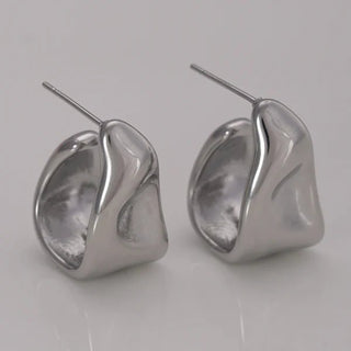 Micara - Molten Crescents - Ohrringe - Ohrringe - Silber - Müller Mode