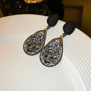 Micara - Ornate Drops - Ohrringe - Ohrringe - Schwarz - Müller Mode