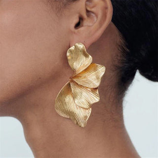 Micara - Petal Power - Ohrringe - Ohrringe - Silver - Müller Mode