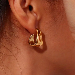 Micara - Sculpted Stunners - Ohrringe - Ohrringe - Silber - Müller Mode