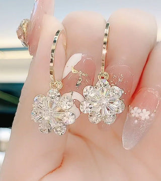 Micara - Sparkly Blooms - Ohrringe - Ohrringe - Gold Blume - Müller Mode
