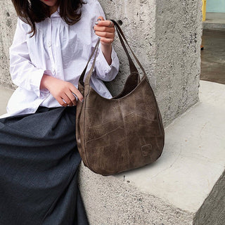Naoko - Leder - Schultertasche - Geräumiges Inneres - Schultertaschen - Kaffee - Müller Mode