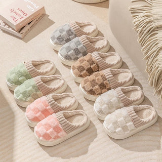 Peachy - Karierte Plüschpantoffeln - Indoor - Schuhe - Sandalen & Hausschuhe - Weiß - Müller Mode