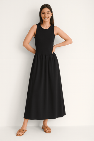 Regina Ärmelloses Midikleid mit Rundhalsausschnitt - Kleider - Schwarz - Müller Mode