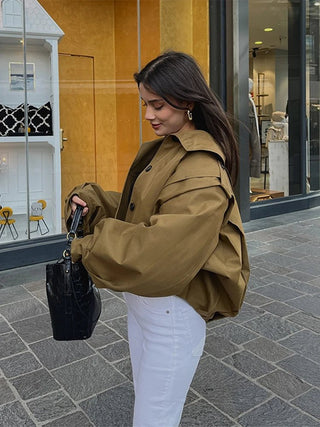 Reina Cropped Hemdjacke mit Knöpfen - Jacken - Khaki - Müller Mode