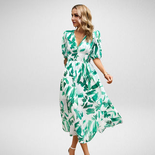 Serena - Kleid - Abstrakte Muster - Kleider - Grün - Müller Mode
