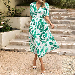 Theresa - Midikleid mit V - Ausschnitt - Sommerkleid - Kleider - Hellgrün - Müller Mode