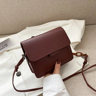 Trista - Crossbody - Tasche aus Leder - Zeitloser Klappenstil - Schultertaschen - Braun - Müller Mode
