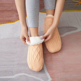 WoolSteps - Bequeme Thermosocken für die ganze Familie - Sandalen & Hausschuhe - Aprikose - Müller Mode