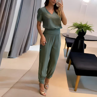 Alexandra – Luxus - Set für Damen – Bluse mit V - Ausschnitt und Hose - Sets - Olive - Müller Mode