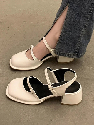 Chesa - Vintage Blocksandalen - Quadratische Spitze - Pumps - Schwarz - Müller Mode