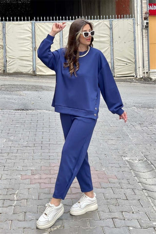 Edith - Pullover - und Hosen - Set - Metallische Seitenknöpfe - Sets - Blau - Müller Mode