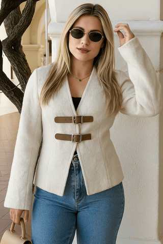 Emma Blazerjacke V - Ausschnitt mit Schnallen - Leichte Jacken - Rot - Müller Mode