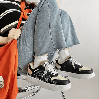 Heidi - Lässige Mode Sneakers - Druck Detail - Sneakers - Schwarz - Müller Mode