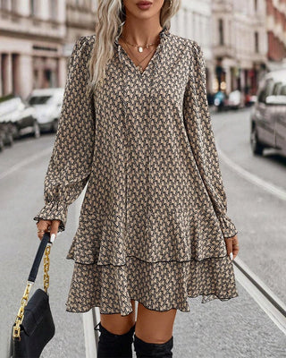 Irina - Langarm Kleid - Mühelose Eleganz - Kleider - Khaki - Müller Mode
