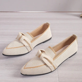 Jordana - Spitz Zulaufende Loafers - Knoten - Detail - Sandalen & Hausschuhe - Beige - Müller Mode