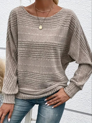Josefine - Einfarbiges Sweatshirt - Weiten Ärmeln - Strickwaren - Beige - Müller Mode