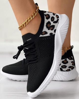 Karin - Spitzenschuhe mit Aufdruck - Sneakers - Schwarz - Müller Mode