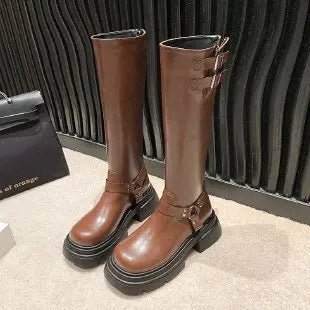 Kassandra - Kniehohe Retro - Stiefel - Gürtelschnalle Design - Stiefel - Schwarz kurz - Müller Mode