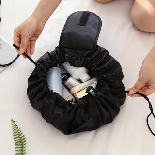 Liv - Kosmetiktasche mit Kordelzug - Gadgets - Schwarz - Müller Mode